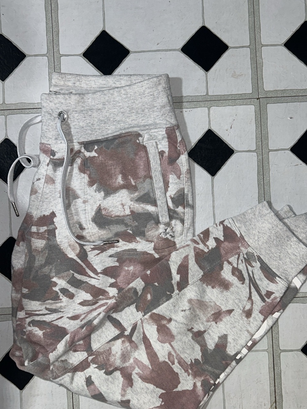Women’s Calvin Klein Tie-Dye Sweatpants in Light Gray & Mauve